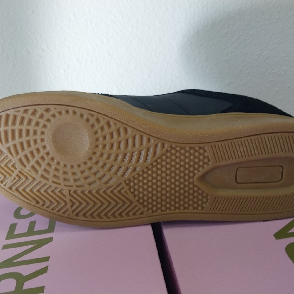 Lauren Sneakers 👟 - Picture 5 of 5